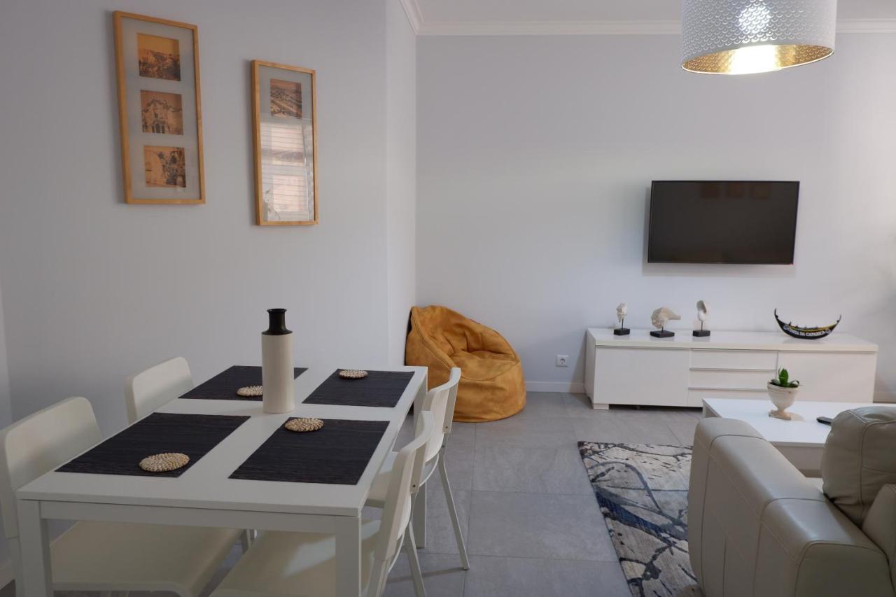 Apartamento Baleia Appartamento Costa da Caparica Esterno foto